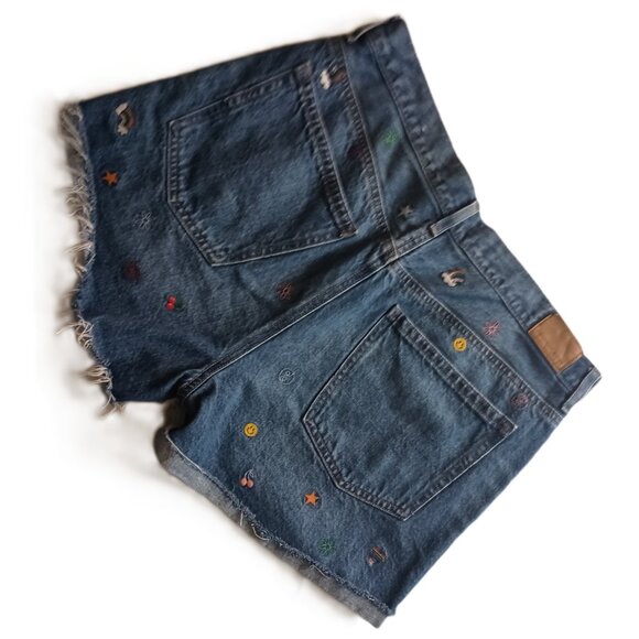 American Eagle Relaxed  Medium Wash Embroidered Frayed Shorts Women’s Size 12 - Picture 3 of 16